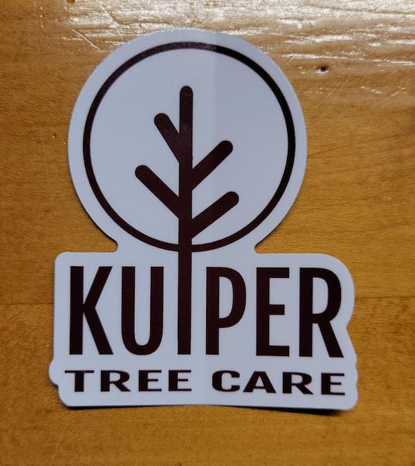 Kuiper Tree Care sticker